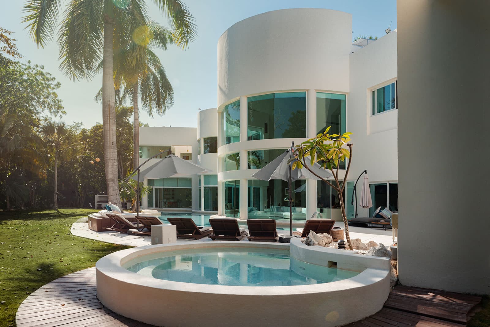 Villa Aqua