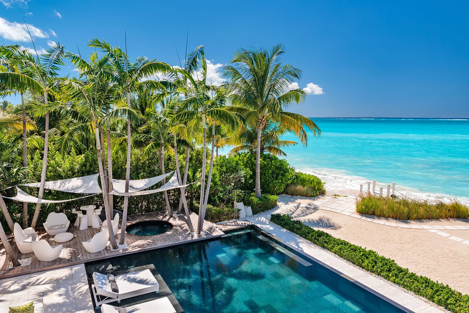Villa AWA