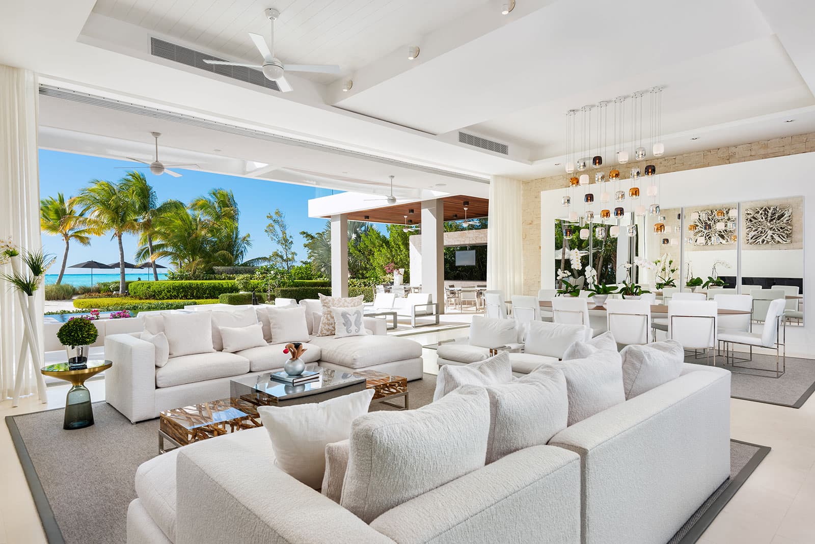 Villa AWA