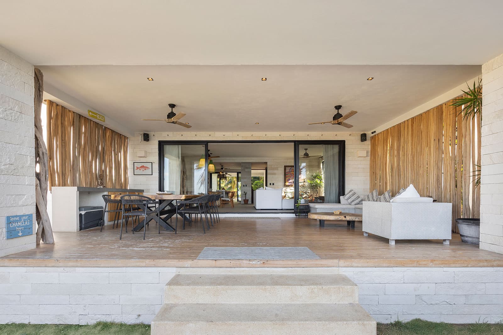 Villa Azanik
