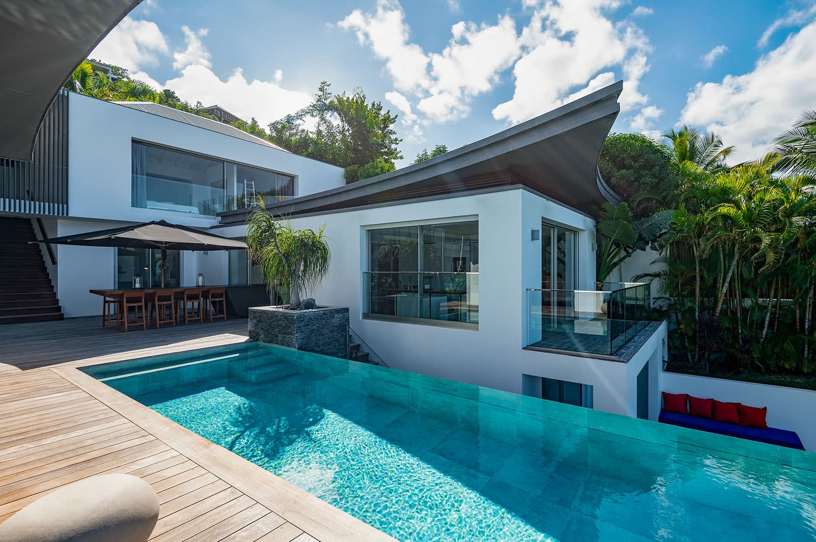 Villa Wings