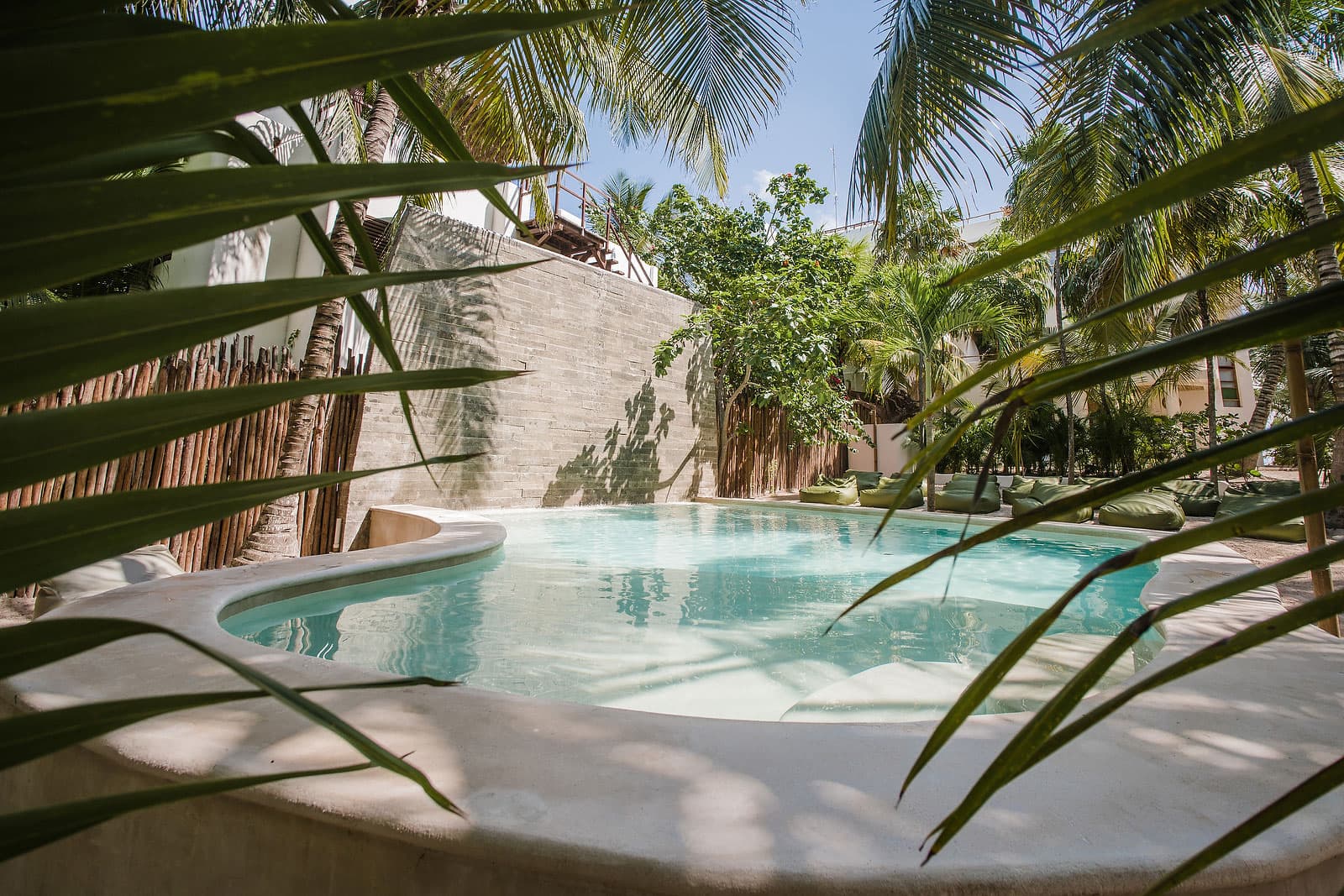 Zorba Estate