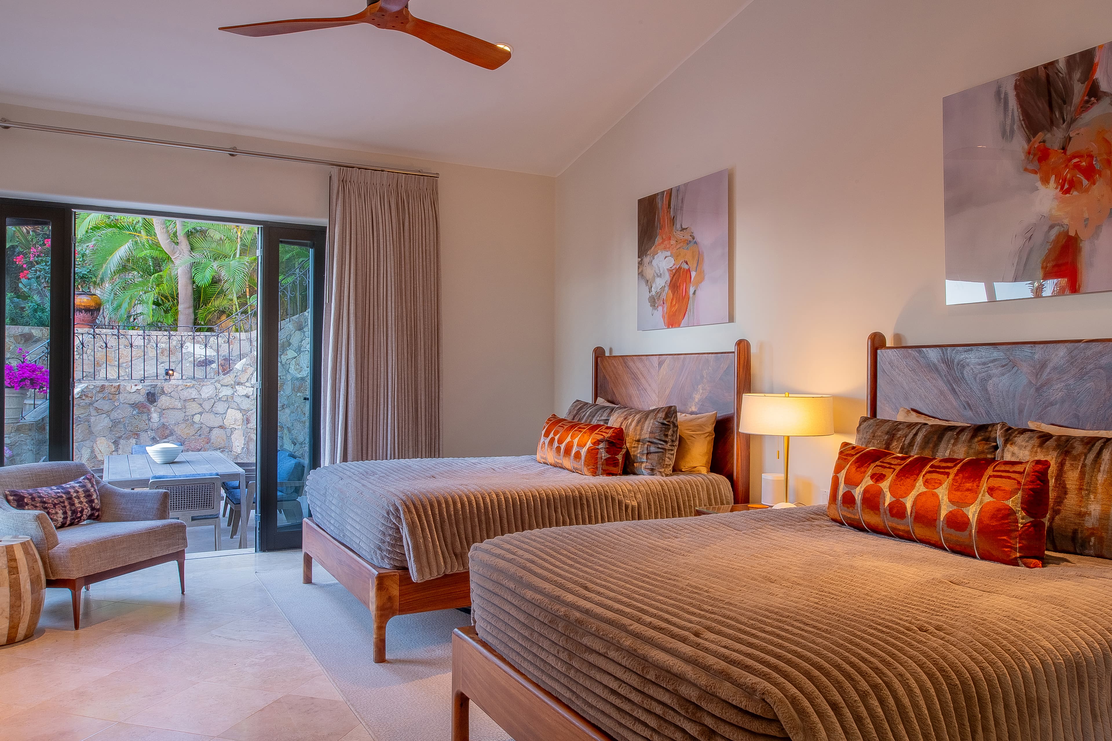 Bella 22 - 1st guest room