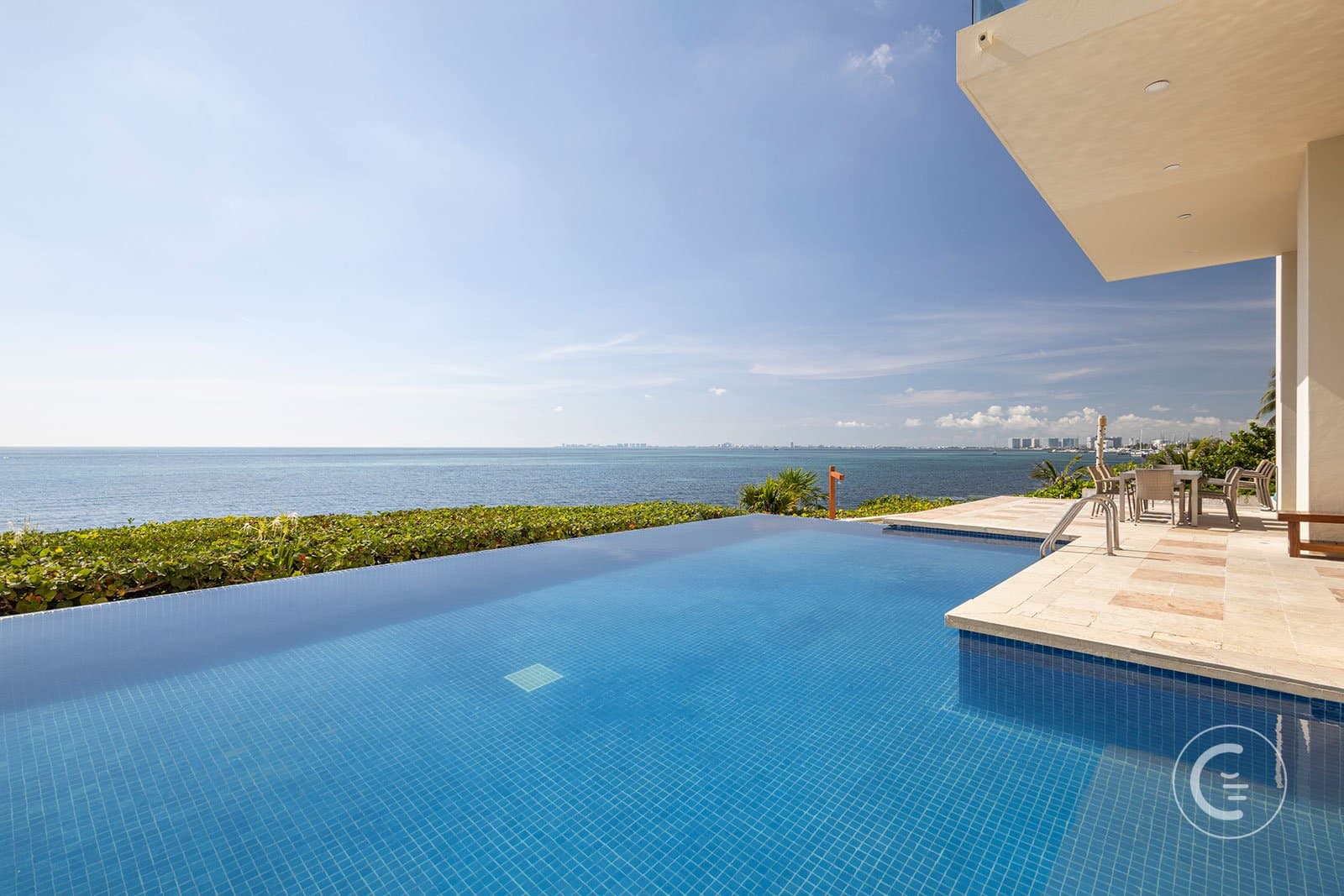 Villa Punta Sam