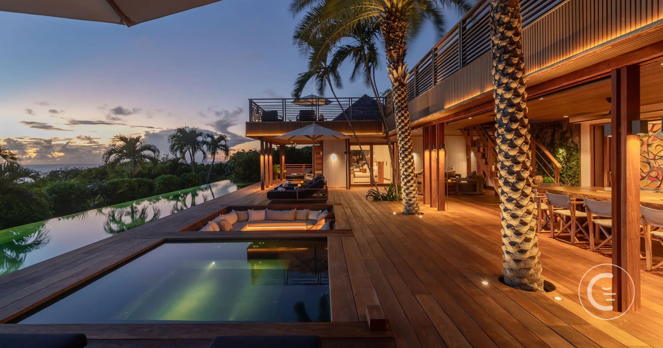 Villa Aura